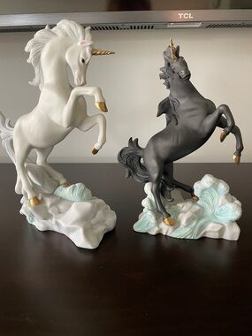 Princeton Gallery Thunder and Lightning Pair of Unicorns with Gold Accents